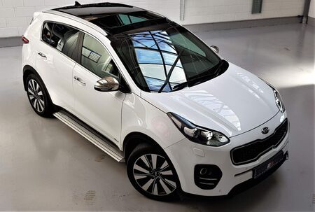 KIA SPORTAGE 2.0 CRDi First Edition Auto AWD 5dr