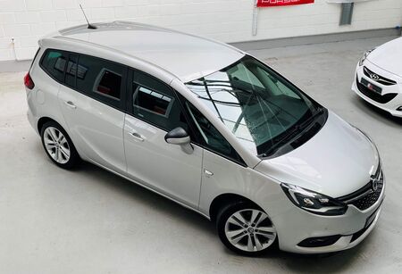 VAUXHALL ZAFIRA TOURER 1.4i Turbo SRi Nav 5dr