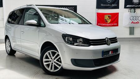 VOLKSWAGEN TOURAN 1.6 TDI SE DSG 5dr (7 Seat)