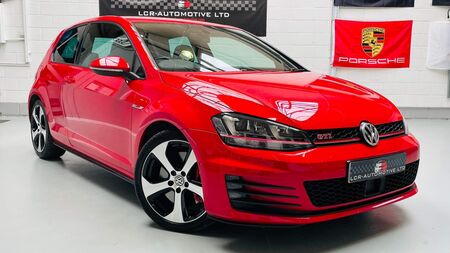 VOLKSWAGEN GOLF 2.0 TSI BlueMotion Tech GTI Euro 6 (s/s) 3dr